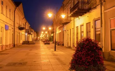 Podlaska KAS uruchamia cykl szkoleń KSeF dla handlu i gastronomii – spotkania w urzędach skarbowych