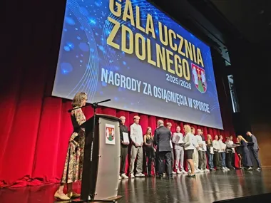 Uczniowie odebrali nagrody, a szkoły dostaną 231 tys. zł na sport