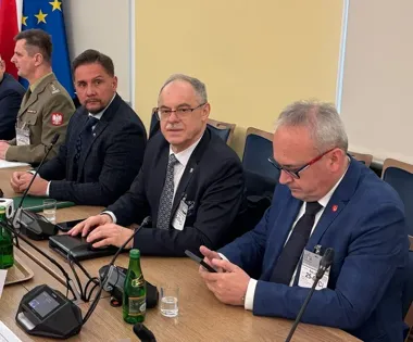 Warszawa studzi nadzieje na drogi i kolej w regionie Suwałk