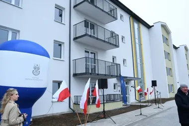 Nowy blok dla żołnierzy gotowy. 40 mieszkań przy Leśnej i Utracie