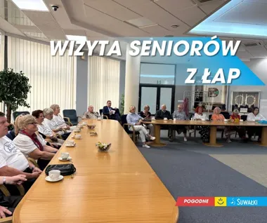 Seniorzy z Łap poznawali suwalskie rozwiązania dla starszych mieszkańców