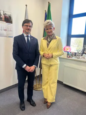 Oświata w Suwałkach pod lupą. Kurator i wiceprezydent rozmawiali o niżu