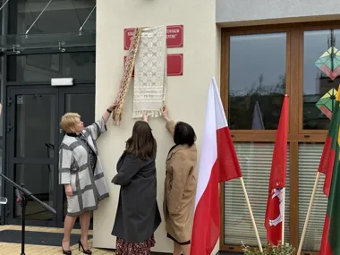Szkoła litewska w Suwałkach zyskała imię Vienybe i symbol wspólnoty
