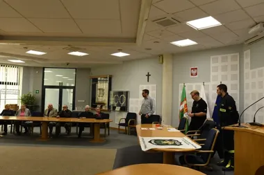 Czujki dla mieszkańców Suwałk. Strażacy pokazali, jak reagować na alarm