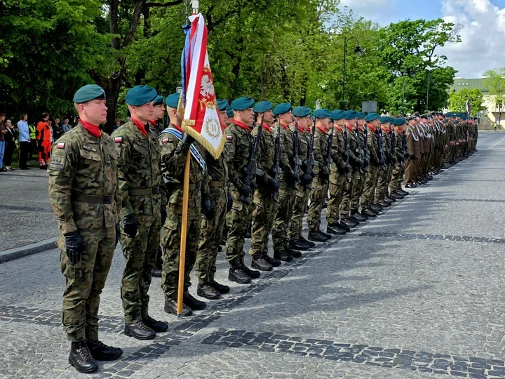 Suwalski pułk świętował z rozmachem. Był apel, sprzęt i wojskowy piknik