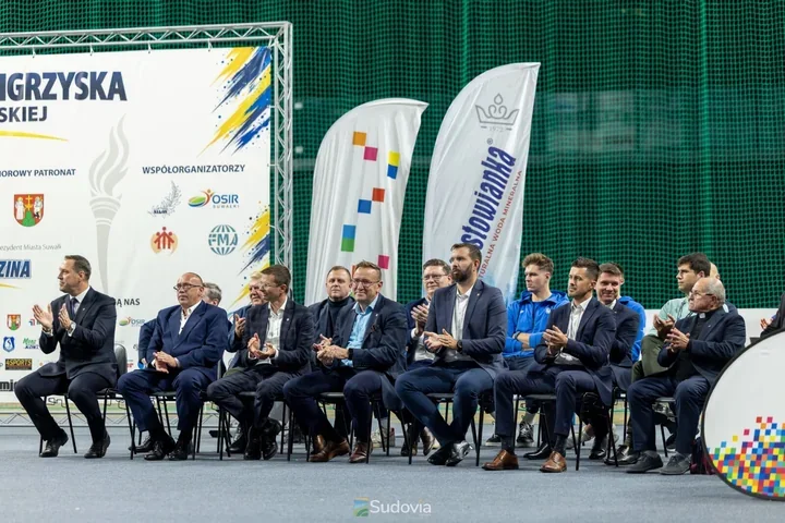Suwałki Arena zapłonęła sportem. Igrzyska SALOS ruszyły