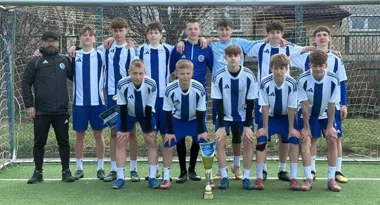 SP11 zgarnęła szkolny futbolowy tron Suwałk po mocnym turnieju ⚽🏆