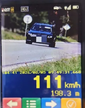 Mercedes pędził przez Płociczno - kierująca straciła prawo jazdy