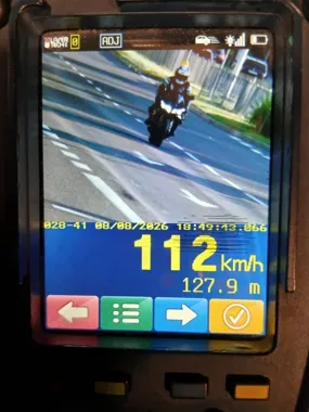 Dwa prawa jazdy zatrzymane w Suwałkach. Jeden kierowca pędził 101 km/h