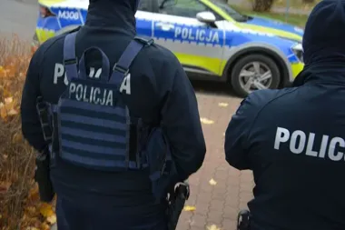 Kolizja na rondzie zakończyła się zatrzymaniem. Są zarzuty